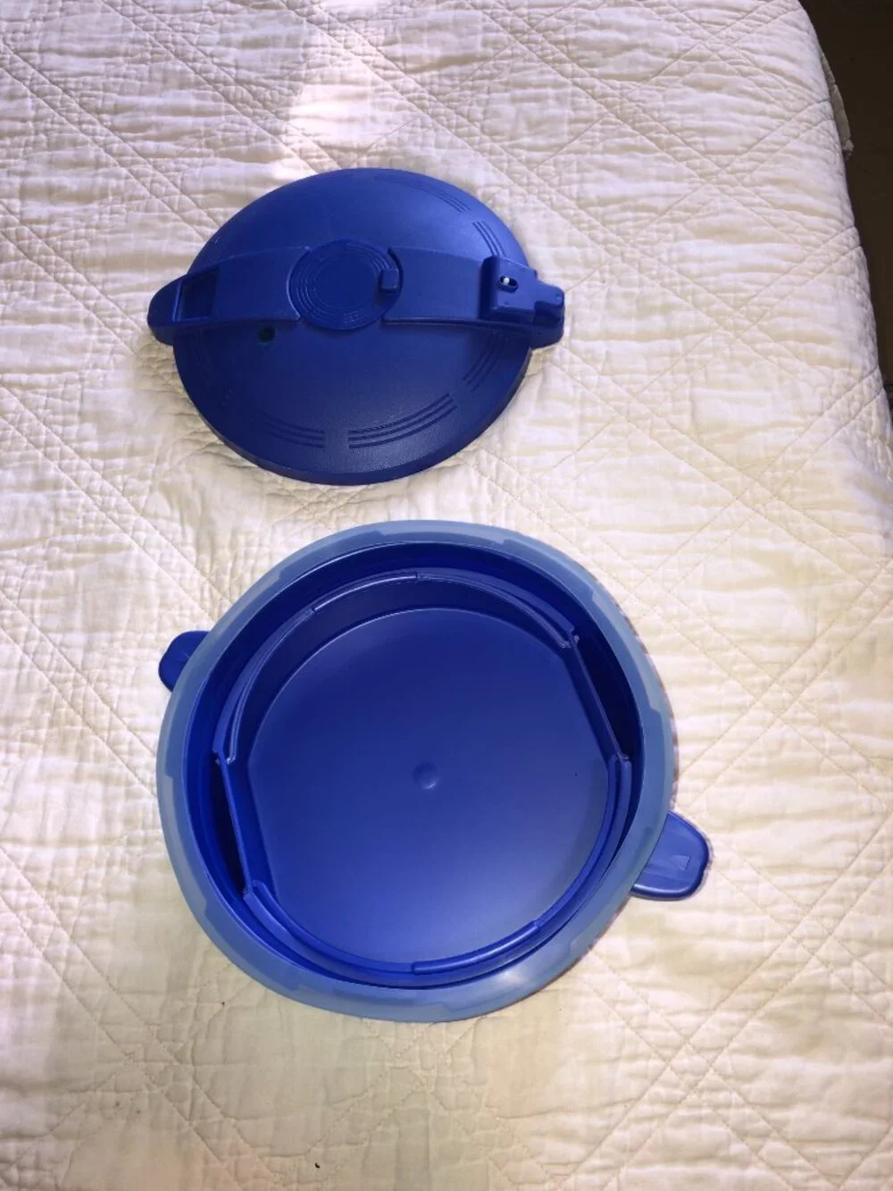 Prepology 4 quarts Microwavable Plastic Pressure Cooker Blue